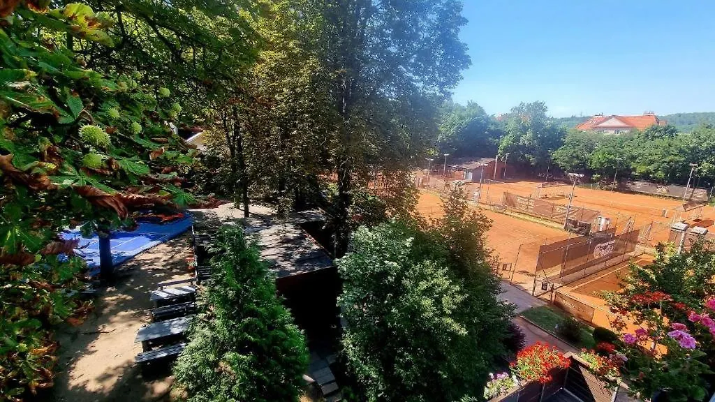 Gæstehus Tenis Cibulka Suites Prag