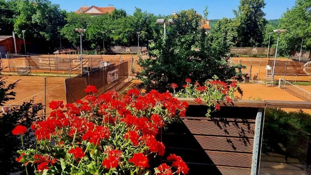 Tenis Cibulka Suites Prague Czech Republic